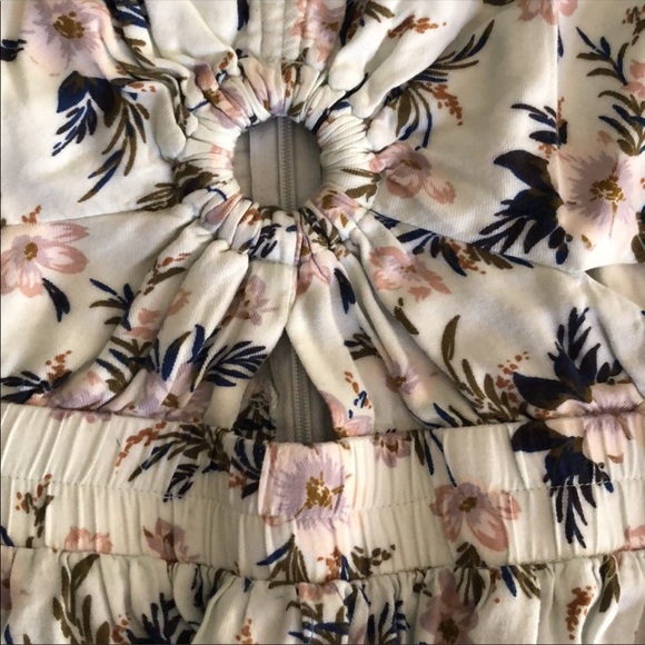 AE keyhole dress - Picture 8 of 10